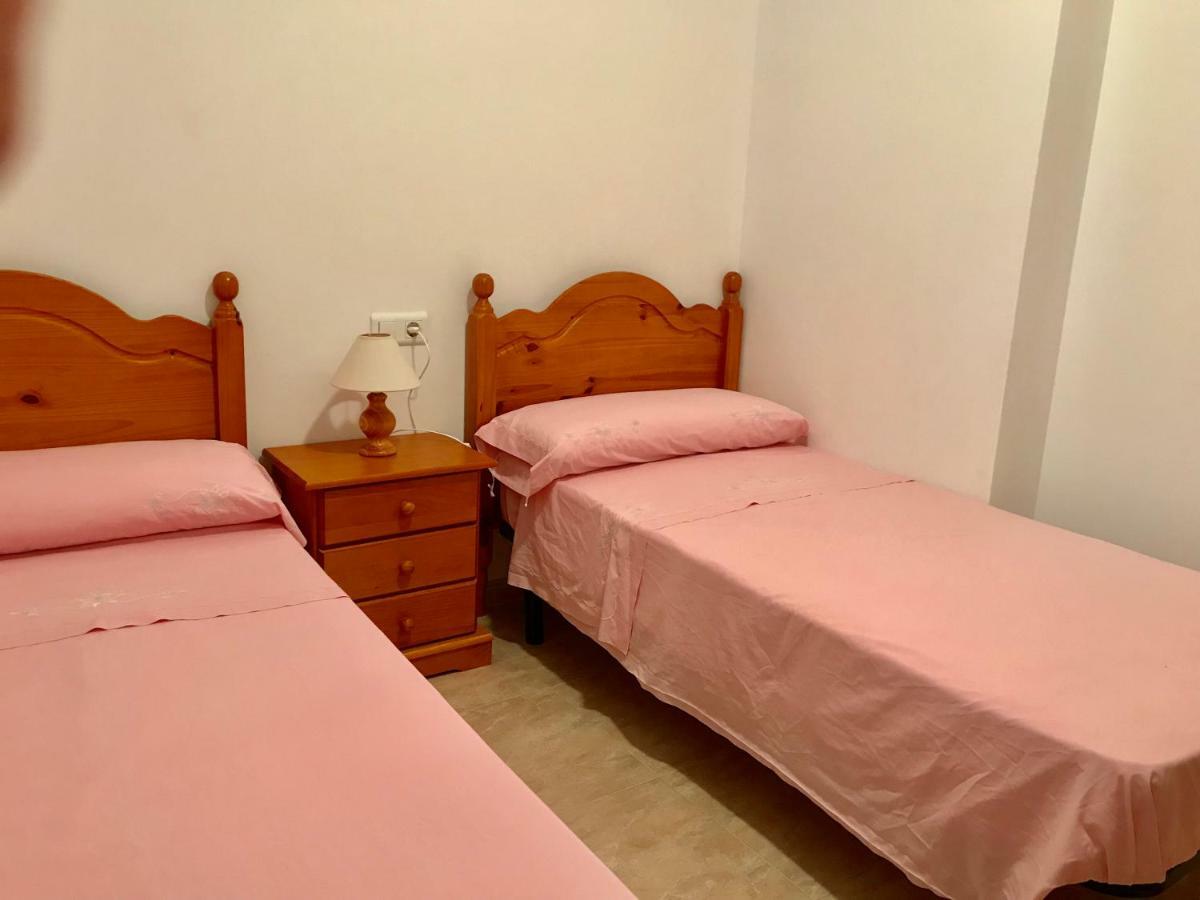 Apartamentos En Deltebre Esterno foto