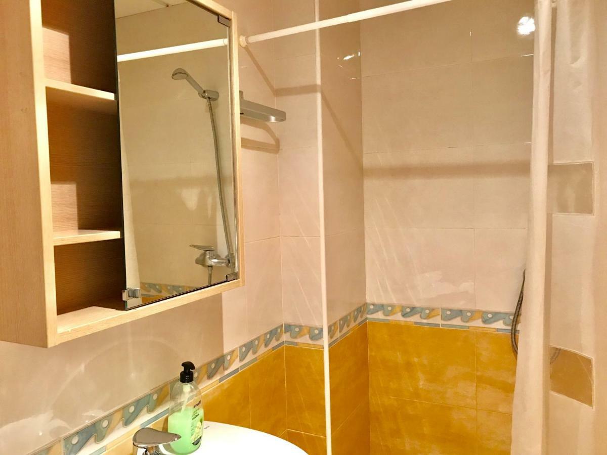 Apartamentos En Deltebre Esterno foto
