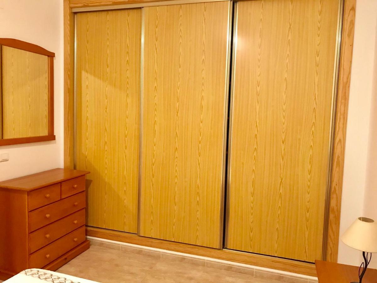 Apartamentos En Deltebre Esterno foto