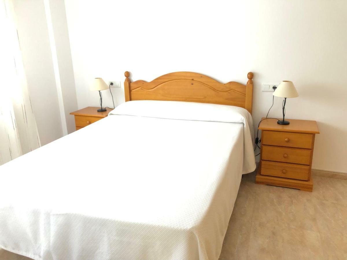 Apartamentos En Deltebre Esterno foto